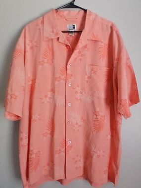 Men's Peach Floral Short-Sleeve Button-Front Casual Shirt
